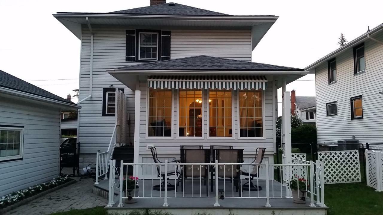 Niagara Falls Canada Getaway Villa Exterior photo